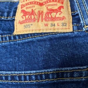 Levi’s Men’s 34x30 505 straight NWOT